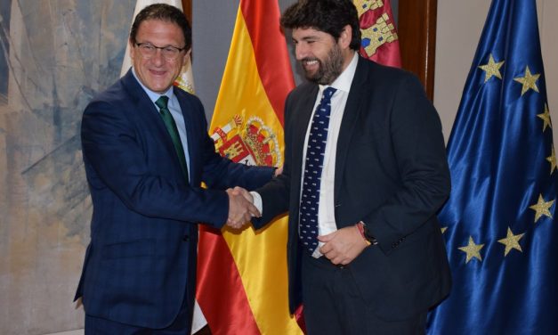 Reunión Presidente Comunidad y Alcalde