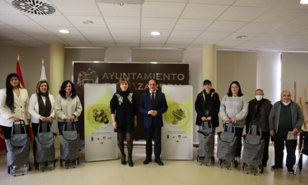 CARRITOS SOSTENIBLES PREMIAN A LOS RECICLADORES DE MAZARRÓN EN EL PROGRAMA “RECICLA CON AIRE”