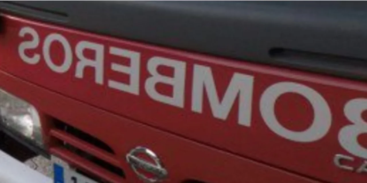 El incendio de una vivienda en Mazarrón se salda con una persona herida