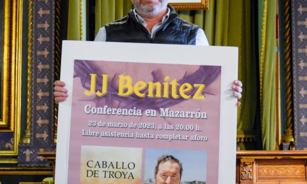 J. J. Benítez presenta ‘Belén. Caballo de Troya 12’ este jueves a las 20:00 horas en la Casa de Cultura