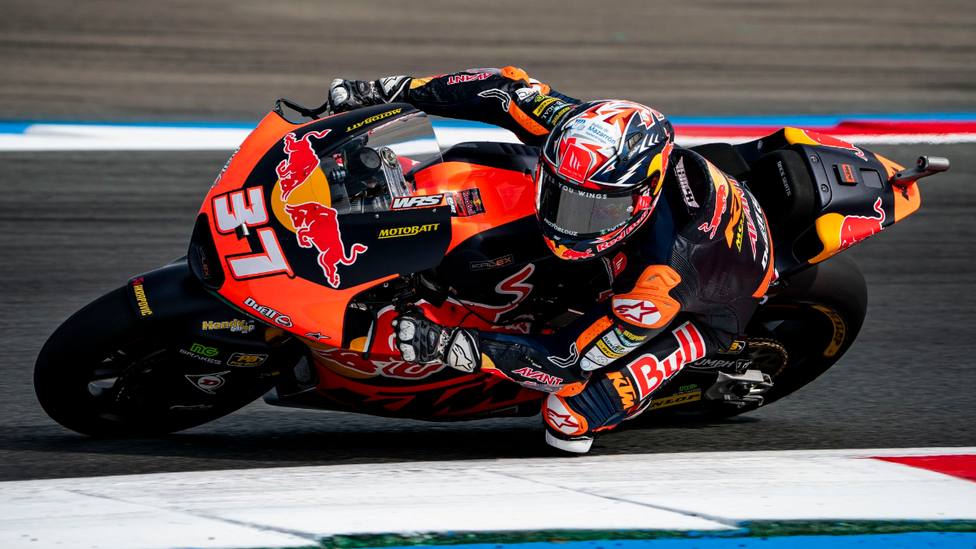 MOTOGP  Pedro Acosta, tercero en Holanda y sigue recortando distancia con Arbolino.