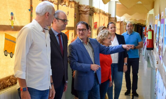 LA CONSEJERÍA DE EDUCACIÓN SE INTERESA POR EL PROYECTO ‘MAZARRÓN, A PICO Y BARRENA’ DEL CEIP INFANTA LEONOR