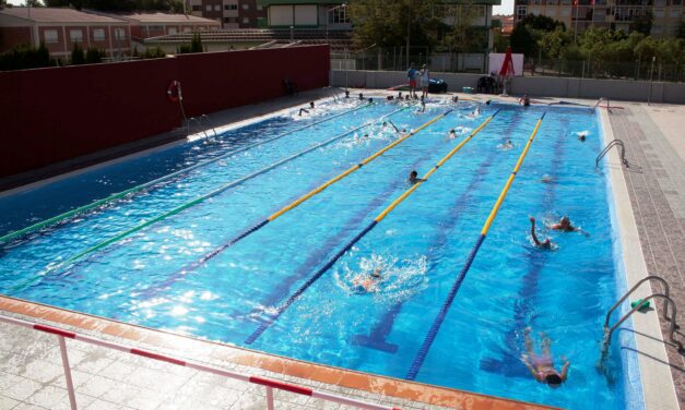 Casi 130 alumnos completan el primer turno de los cursos de natación