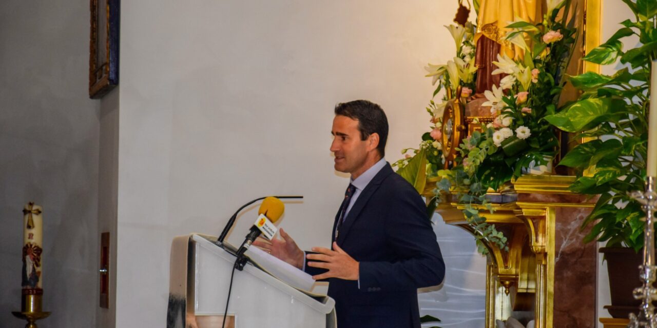 Emilio J. Ballesta pregona las fiestas de la Virgen del Carmen de Puerto de Mazarrón: “No hay amor más incondicional que el de una madre”