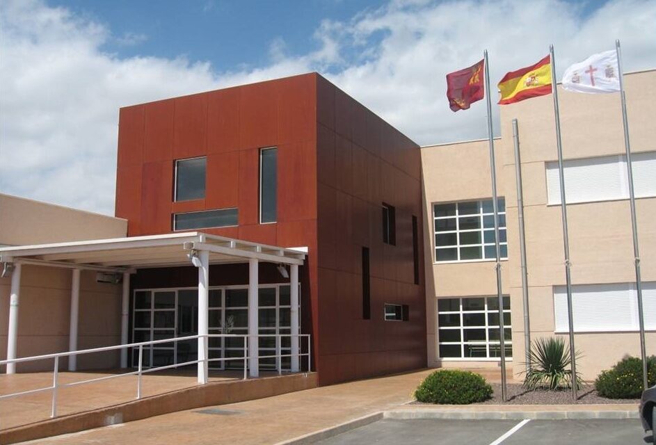 Los electores del colegio Francisco Caparrós ejercerán su derecho a voto el próximo 23J en el Infanta Leonor
