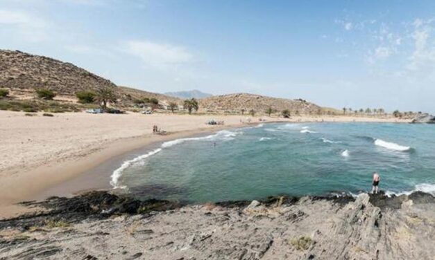 Una bañista fallece por síndrome de inmersión en Mazarrón