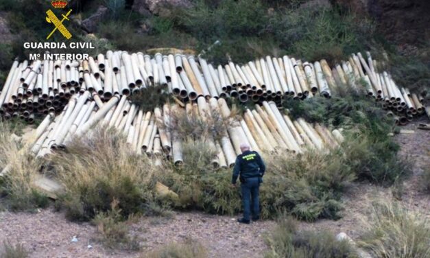 SUCESOS  La Guardia Civil investiga a los responsables de un cementerio de residuos peligrosos en Mazarrón