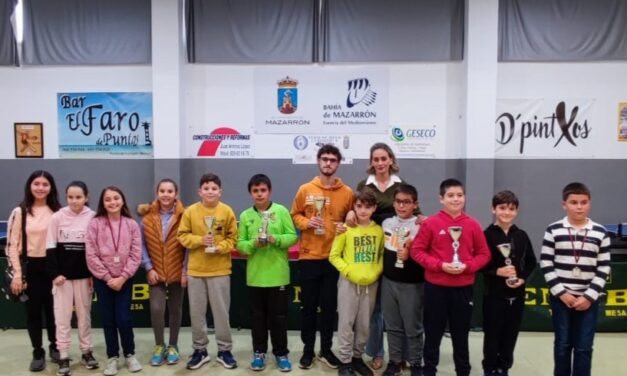 Fernando Cifuentes, Juan Antonio López y Álvaro Andreo en lo más alto de la fase local de ajedrez