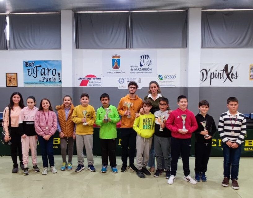 Fernando Cifuentes, Juan Antonio López y Álvaro Andreo en lo más alto de la fase local de ajedrez