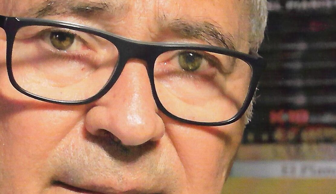 El Escritor mazarronero Juan Soler es atacado por un perro y resulta herido