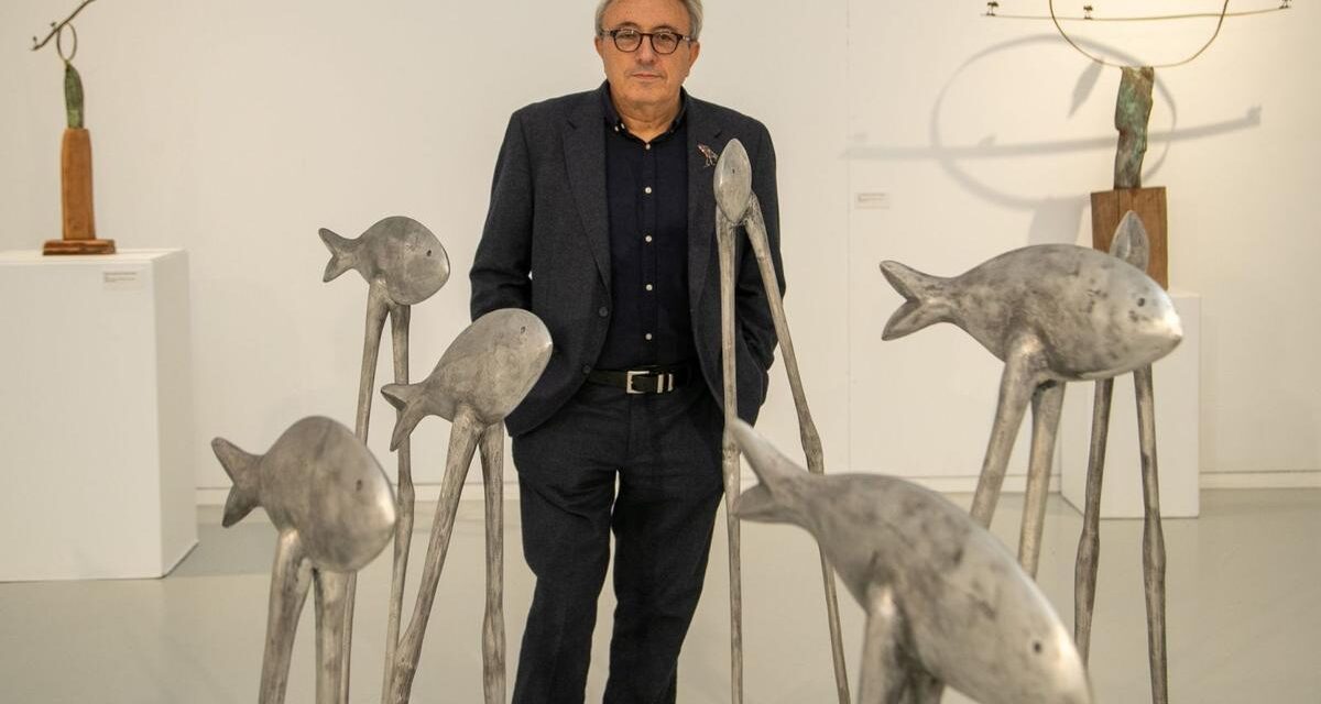 EXPOSICIÓN  El «bicho raro» de Blas Miras tiene cuerpo de pez y pies de pato