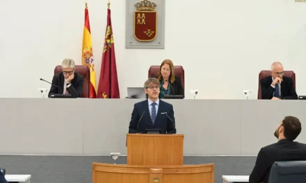 Los residentes en la Región de Murcia disfrutarán de tres deducciones de carácter social que resultarán en un ahorro significativo en el Impuesto sobre la Renta de las Personas Físicas (IRPF), superando los 15 millones de euros.