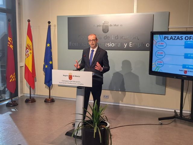 Educación ofrece el próximo curso 53.000 plazas para alumnos de Infantil, Secundaria y Bachillerato