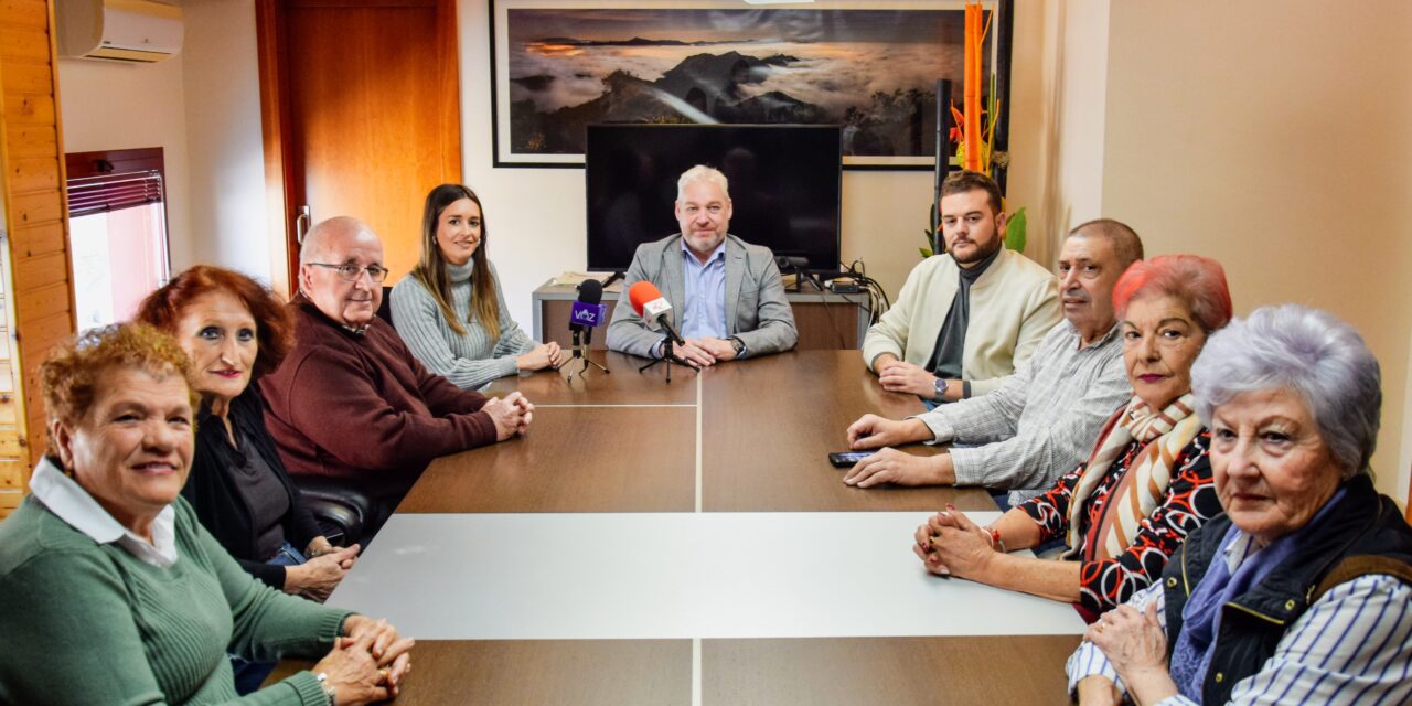 El Alcalde recibe a los miembros del renovado Consejo de Participación del Centro de Mayores de Mazarrón