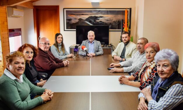 El Alcalde recibe a los miembros del renovado Consejo de Participación del Centro de Mayores de Mazarrón