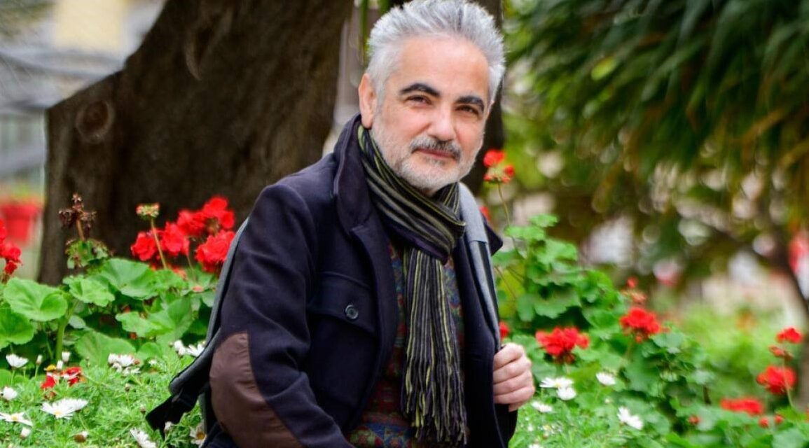 El dibujante e ilustrador mazarronero ha sido galardonado por su novela gráfica Sueños de Tinta