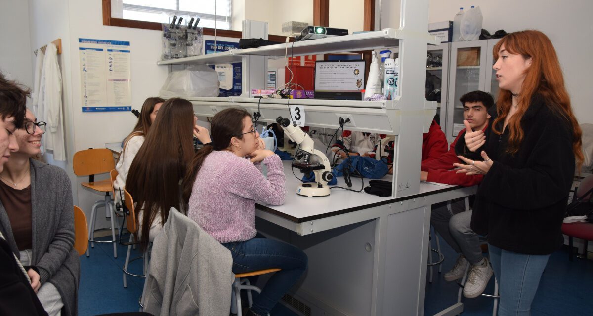 Preuniversitarios de Águilas, Mazarrón, Alguazas y La Alberca participan en los talleres de las Rutas Biotecnológicas
