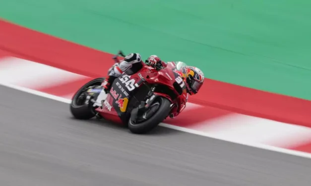 Motociclismo  Pedro Acosta comienza con fuerza el Gran Premio de Catalunya