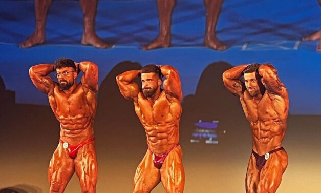 Triunfo de Borja Saura, campeón de -102kg y campeón absoluto en la Amixclassic NPC