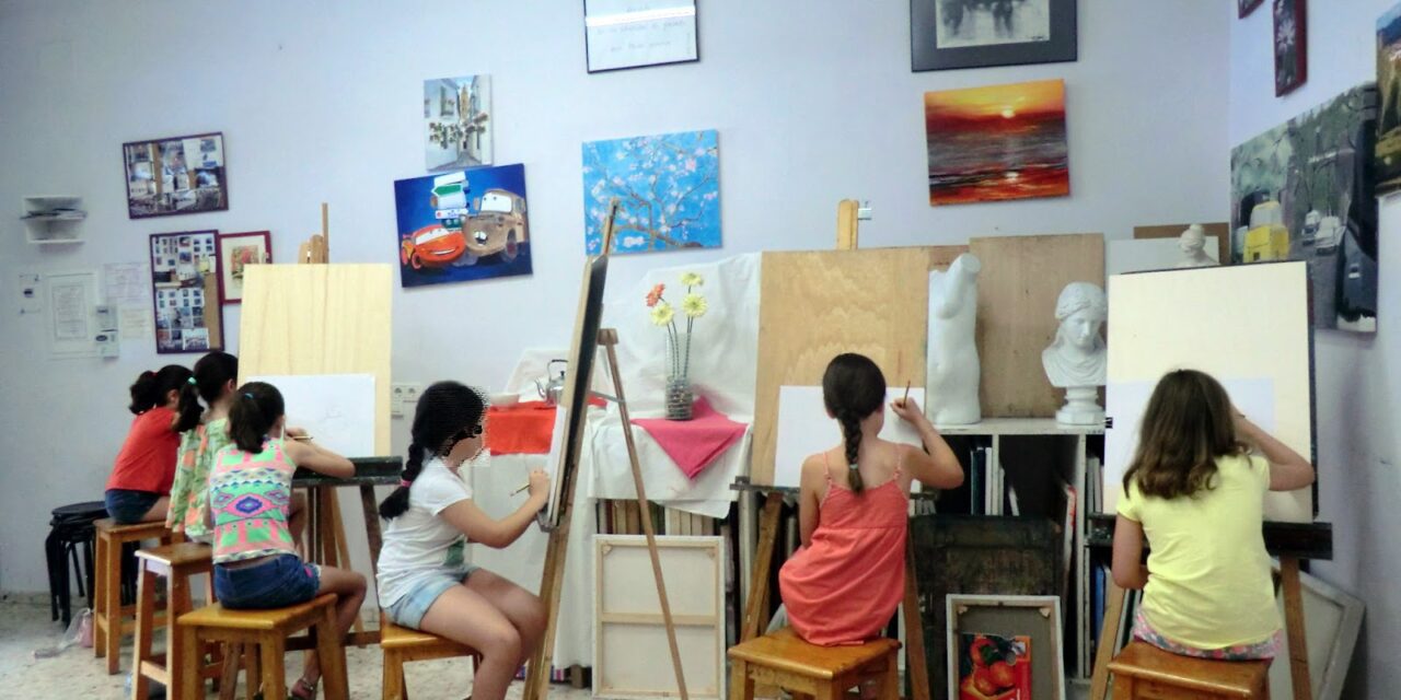 La Concejalía de Igualdad presenta unos talleres educativos medioambientales dirigidos a niños y niñas de Mazarrón