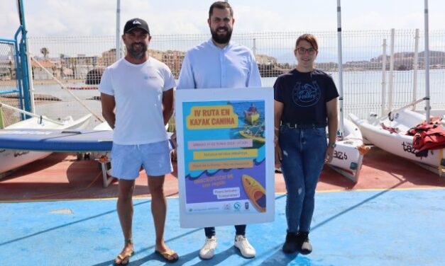 Juan Carlos López, Concejal de Bienestar Animal, Presenta la «IV Ruta en Kayak Canina»