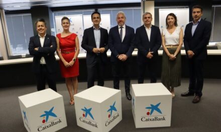 MicroBank y el Ayuntamiento de Mazarrón firman un convenio de colaboración para incentivar el autoempleo y la actividad emprendedora