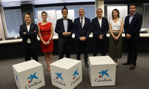 MicroBank y el Ayuntamiento de Mazarrón firman un convenio de colaboración para incentivar el autoempleo y la actividad emprendedora