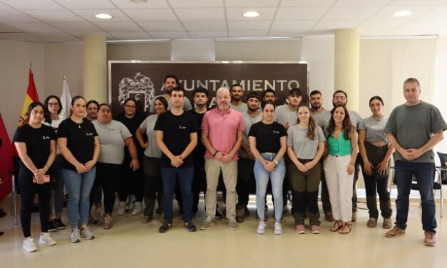 Lanzamiento del programa «Ecogastro» en Mazarrón para combatir el desempleo juvenil
