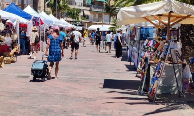 Vuelve el Mercadillo Artesano a Puerto de Mazarrón