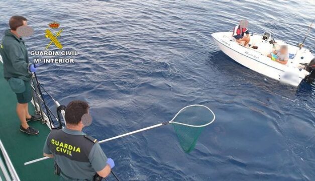 La Guardia Civil inspecciona 170 embarcaciones y motos acuáticas durante este verano