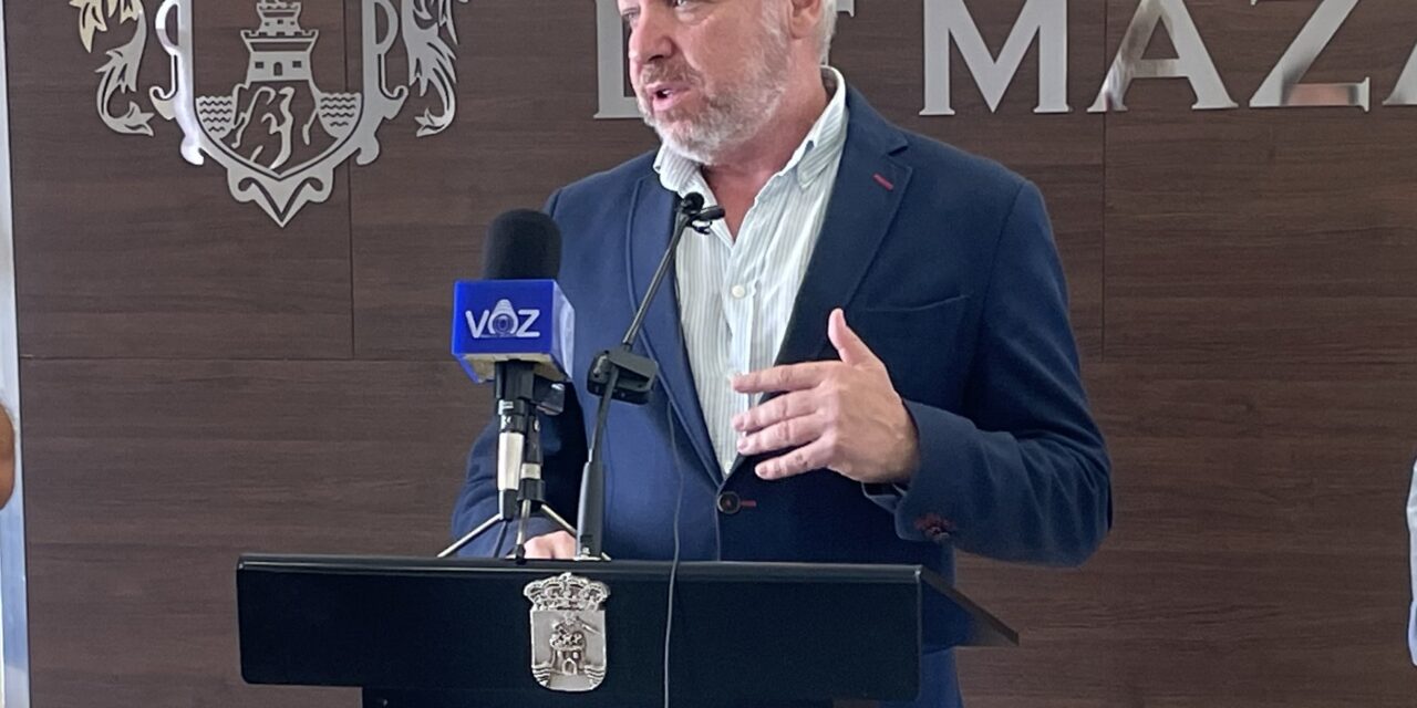 El Alcalde de Mazarrón muestra la total colaboración del ayuntamiento en el proyecto de la vía de alta capacidad de la Bahía de Mazarrón de competencia regional