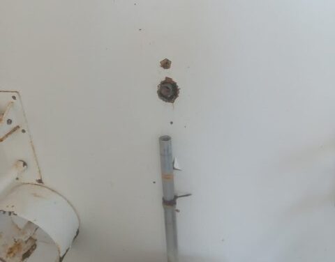 Actos de vandalismo en los aseos públicos de Bahía