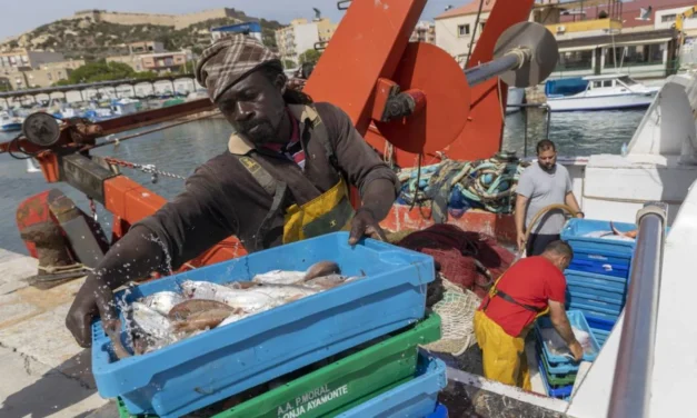 La pesca inicia su primer día de huelga con protesta en Madrid