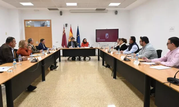 Murcia pide financiación al Estado y a la UE tras el nuevo acuerdo de cuotas pesqueras