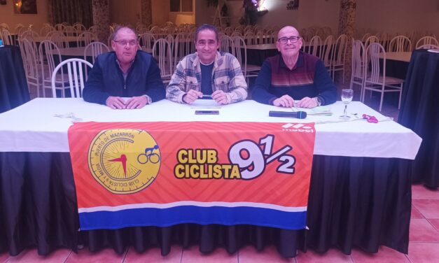 Este pasado sábado el Club Ciclista 9 y Media de Puerto de Mazarrón, celebró su Asamblea Anual.