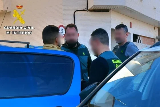 Arrestado por colarse en una vivienda de Mazarrón y robar una gran cantidad de dinero en ella