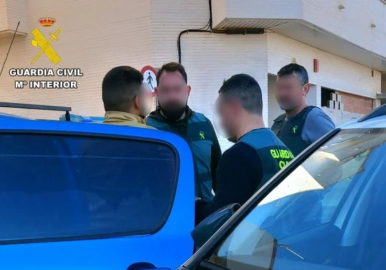 Arrestado por colarse en una vivienda de Mazarrón y robar una gran cantidad de dinero en ella