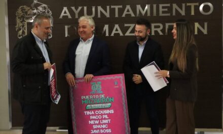 El ‘Planetary Tour 2025’ de Molan los 90, llega a Puerto de Mazarrón