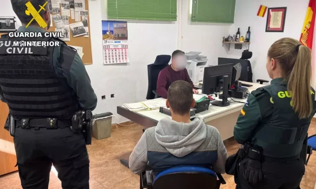 Una estafa de alquiler vacacional en Mazarrón deja víctimas en Madrid y en la Región