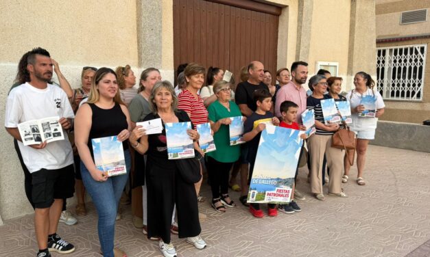 Presentación de las fiestas de San Antonio 2025 en Cañada de Gallego