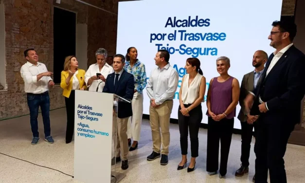 El PSOE no firma el manifiesto contra los recortes al Trasvase porque no ha sido «consensuado»