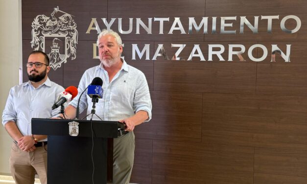 Mazarrón impulsa la renovación integral de la red de agua potable en la zona de Bahía, en Puerto de Mazarrón