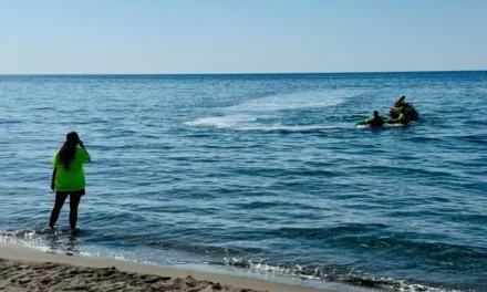 Gran despliegue del Plan Copla para garantizar la seguridad en las playas de Lorca