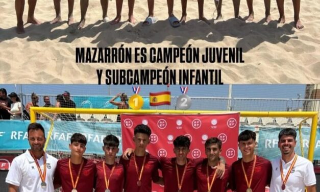 La Selección Murciana de Fútbol Playa, campeona juvenil y La Selección Murciana de Fútbol subcampeona infantil en el Campeonato Nacional de Fútbol Playa