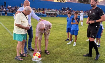 Bala Azul vs Real Madrid C para celebrar el 50 aniversario del Estadio de Playasol