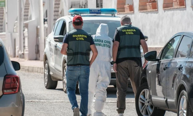 El detenido por el doble crimen de Mazarrón llevó a la Guardia Civil hasta los cuerpos