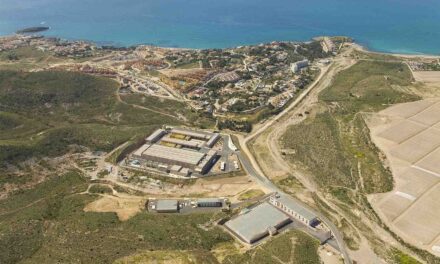 Mazarrón rechaza la ubicación propuesta por ACUAMED para la planta fotovoltaica de Valdelentisco, y defiende una alternativa menos perjudicial para el municipio