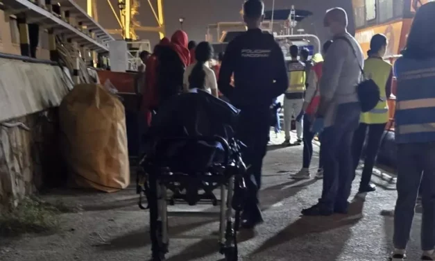 El migrante que llegó muerto en patera a Cartagena era un joven de 28 años: «Cayó al mar y se ahogó»