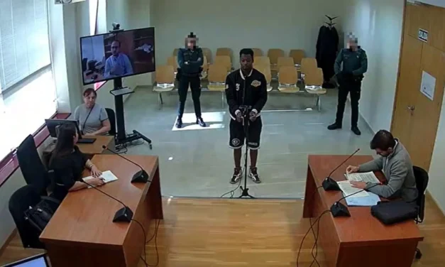 EL ESPAÑOL accede en exclusiva a la declaración del segundo detenido por el apuñalamiento de los ecuatorianos José Patricio y Edwin Guillermo, donde asegura que el tercer sospechoso se marchó a Los Alcázares.