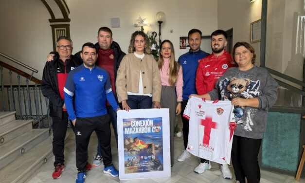 Mazarrón acoge el I Torneo de Convivencia Navideña de Fútbol Playa, una cita histórica para el deporte base del municipio